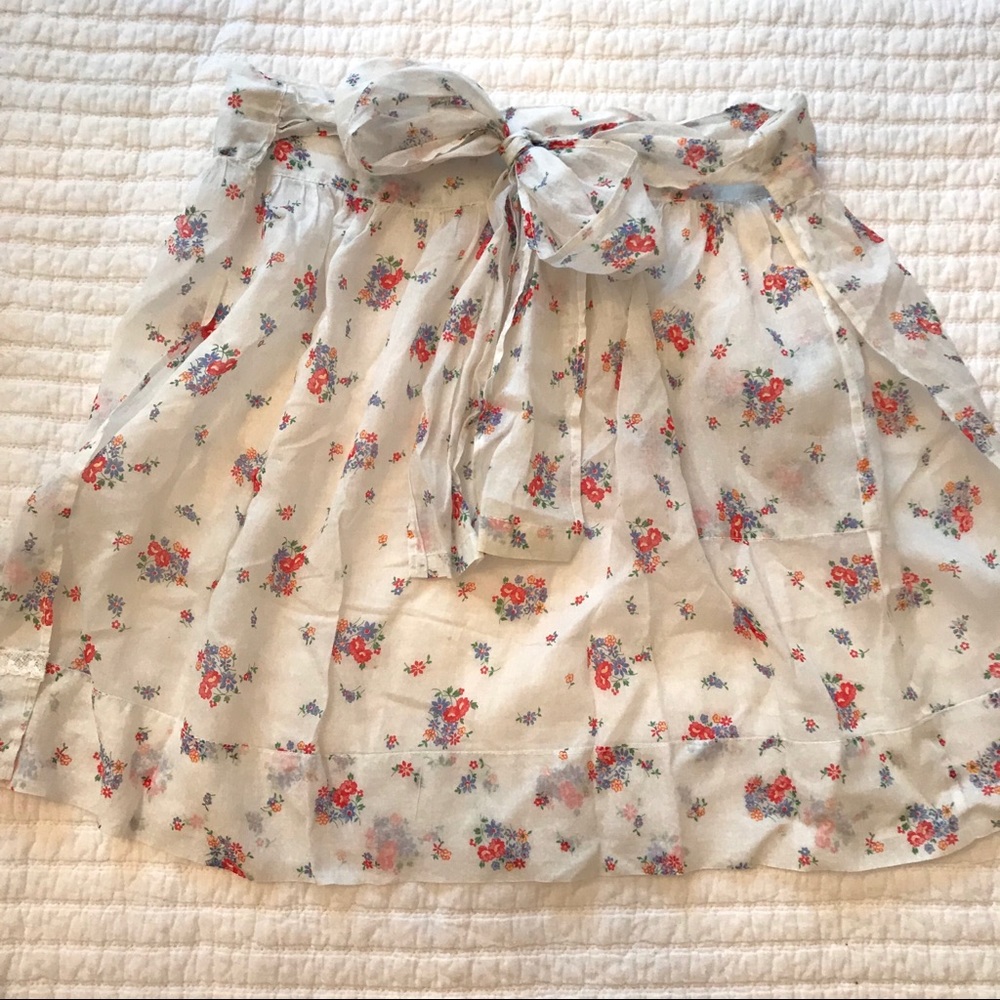Vtg Floral Apron Cotton Voile